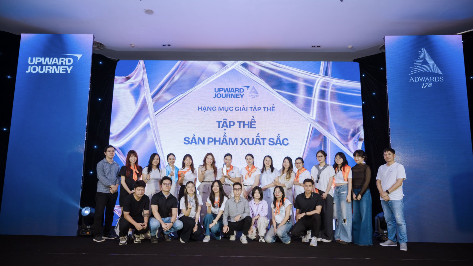 LỄ VINH DANH ADWARDS 18TH