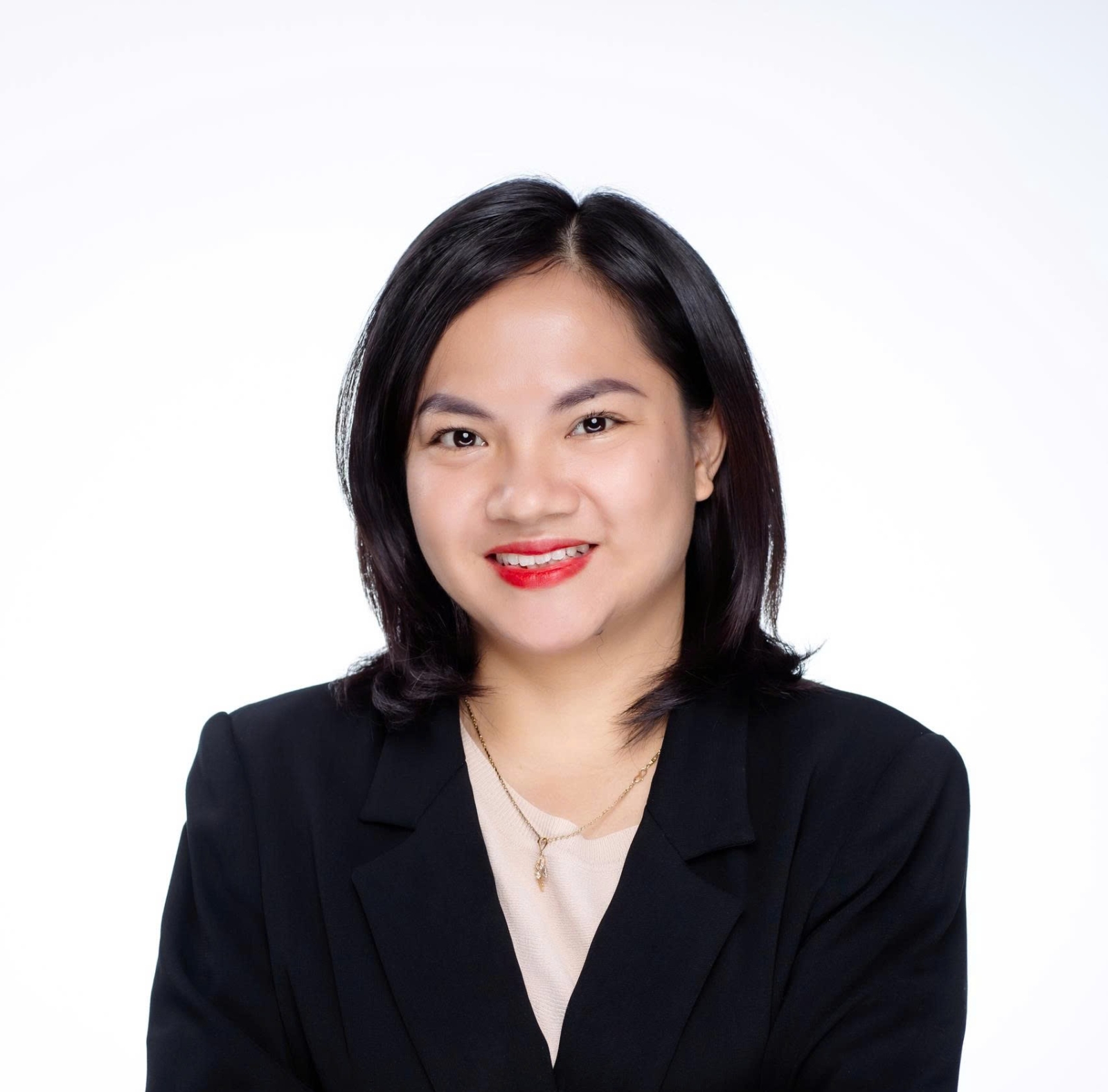 Bà Nguyễn Thị Việt Liên